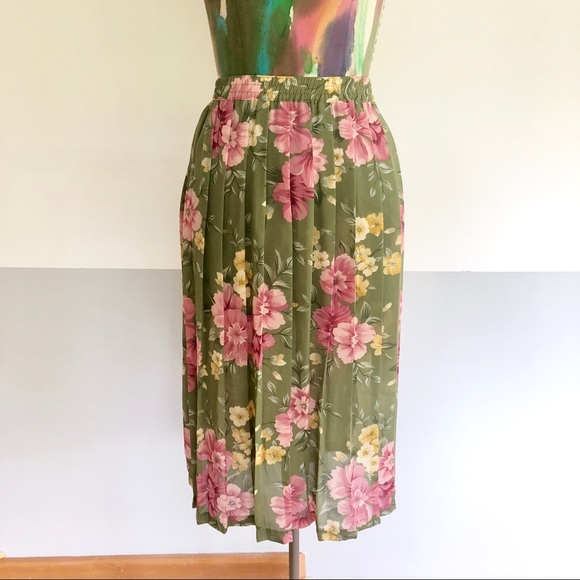 🌷VINTAGE 80s Floral Pleated Skirt Set - Picture 4 of 6